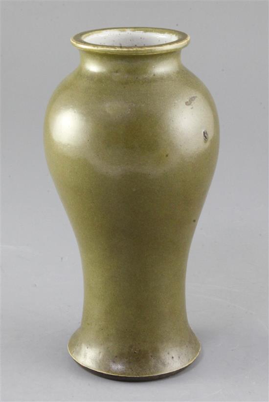 A Chinese teadust glazed baluster vase, Chenghua four character mark to base, probably 18th century, height 22cm